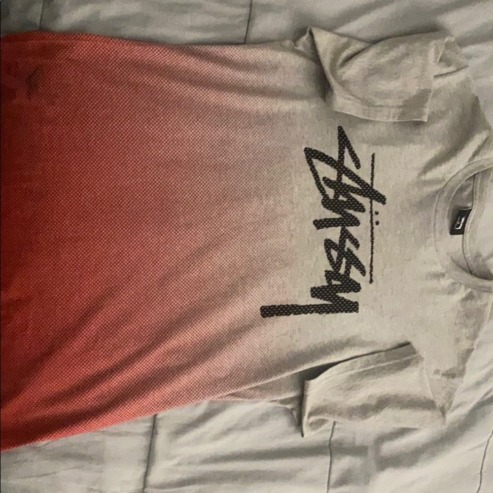 Stussy t- shirt